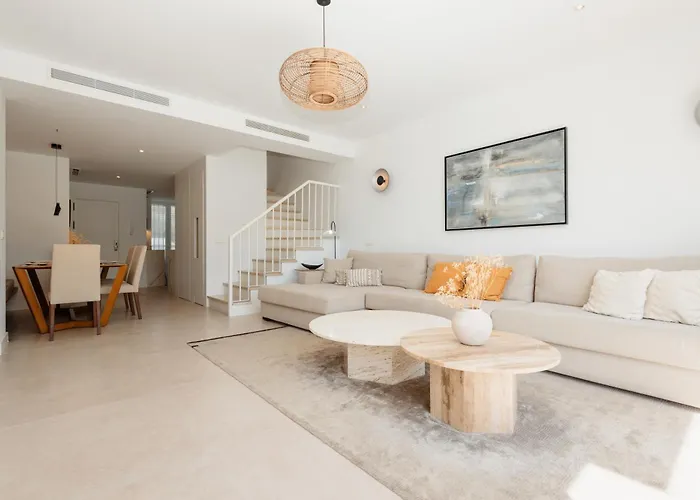 Ferienhaus Next To The Beach, With Private Terrace, Bbq And Incredible Sea-view Solarium Marbella